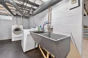 202 Deland Ave, Columbus, OH 43214 - Photo 29