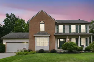 596 Ridenour Rd, Columbus, OH 43230 - Photo 1