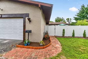 5093 Northtowne Blvd, Columbus, OH 43229 - Photo 3