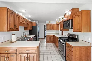 1104 Farmington Ln, Washington Court House, OH 43160 - Photo 15