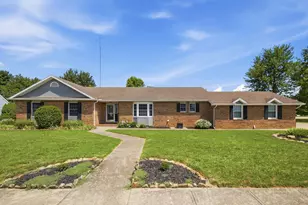 1104 Farmington Ln, Washington Court House, OH 43160 - Photo 1