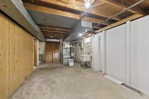 4845 Bourke Rd, Columbus, OH 43229 - Photo 37