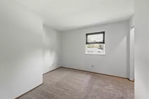 4845 Bourke Rd, Columbus, OH 43229 - Photo 25