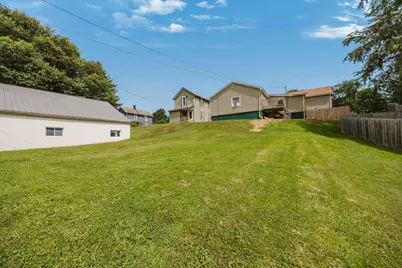 362 Cahalen Street, Crooksville, OH 43731 - Photo 5