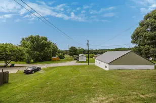 362 Cahalen St, Crooksville, OH 43731 - Photo 31