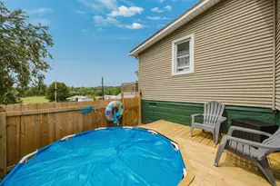 362 Cahalen St, Crooksville, OH 43731 - Photo 7