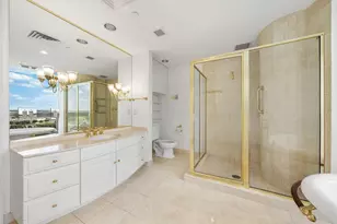 1 Miranova Pl, Columbus, OH 43215 - Photo 15