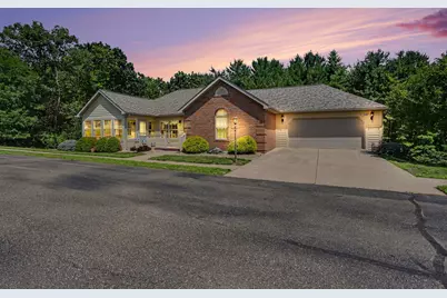 548 Edgehill Circle, Logan, OH 43138 - Photo 1
