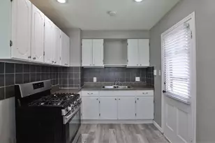 2725 Allegheny Ave, Columbus, OH 43209 - Photo 11