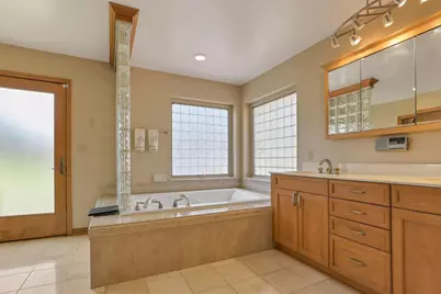 4037 Dublin Road, Columbus, OH 43221 - Photo 15