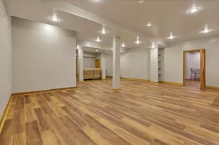 4037 Dublin Rd, Columbus, OH 43221 - Photo 23
