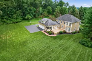 384 Longford Dr, Granville, OH 43023 - Photo 3
