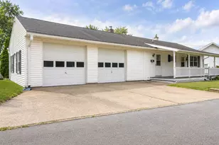 40 Sunset Dr, McConnelsville, OH 43756 - Photo 3