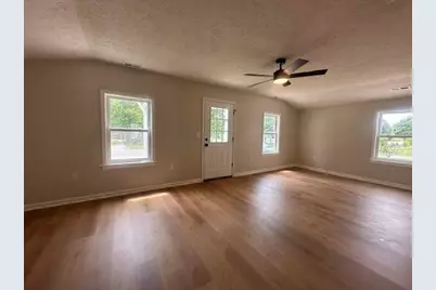1004 Willard Street, Washington Court House, OH 43160 - Photo 3
