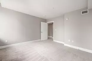 50 W Broad St, Columbus, OH 43215 - Photo 11