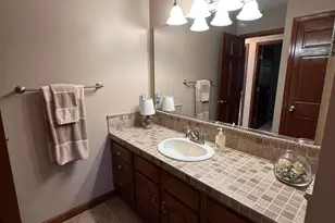 605 Oakwood Dr, Bellefontaine, OH 43311 - Photo 31