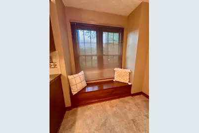 605 Oakwood Drive, Bellefontaine, OH 43311 - Photo 13