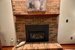 605 Oakwood Dr, Bellefontaine, OH 43311 - Photo 5