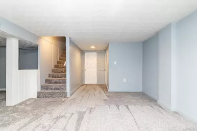 585 Hillsdale Drive, West Jefferson, OH 43162 - Photo 17