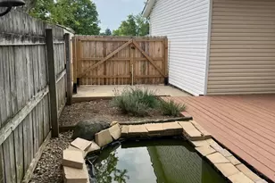 585 Hillsdale Dr, West Jefferson, OH 43162 - Photo 29