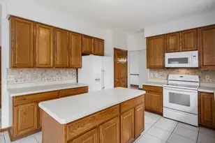 4305 Charles Ct, Hilliard, OH 43026 - Photo 17