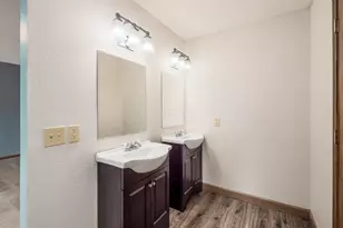 4305 Charles Ct, Hilliard, OH 43026 - Photo 33