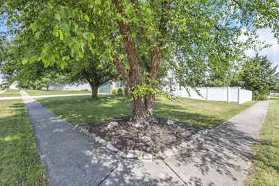 131 Walnut Creek Drive, Commercial Point, OH 43116 - Photo 7