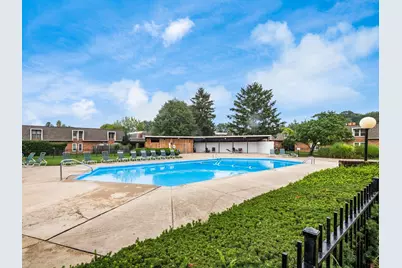 1555 Lafayette Drive #B, Columbus, OH 43220 - Photo 33