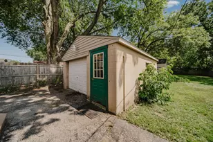 2483 Valleyview Dr, Columbus, OH 43204 - Photo 73