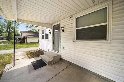 1679 Woodhurst Court, Columbus, OH 43223 - Photo 9
