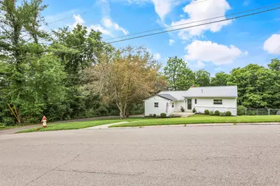 729 Glenwood Drive, Logan, OH 43138 - Photo 3