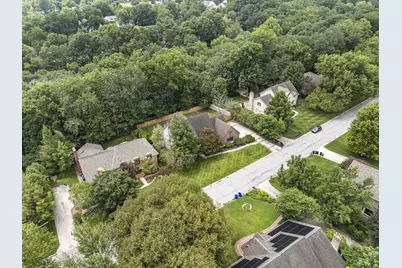 825 Bluffview Drive, Columbus, OH 43235 - Photo 57