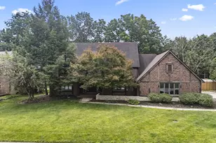 825 Bluffview Dr, Columbus, OH 43235 - Photo 65