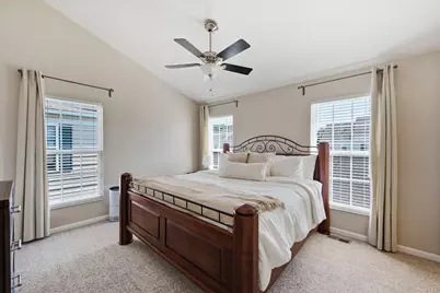 5936 Bridgehampton Drive #64, New Albany, OH 43054 - Photo 11