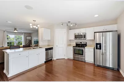 5936 Bridgehampton Drive #64, New Albany, OH 43054 - Photo 9