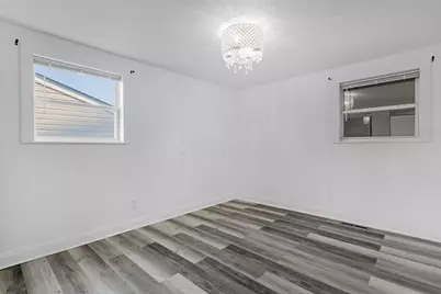 693 Maurine Drive, Columbus, OH 43228 - Photo 13