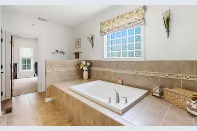 7182 Hoover Reserve Court N, Westerville, OH 43081 - Photo 49