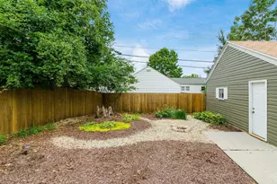 1834 E Beaumont Rd, Columbus, OH 43224 - Photo 11