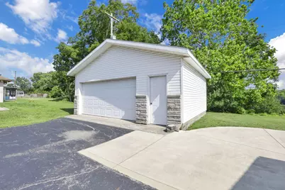 400 W Main Street, West Jefferson, OH 43162 - Photo 57
