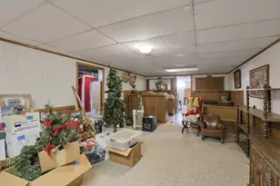 400 W Main St, West Jefferson, OH 43162 - Photo 41