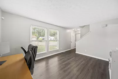 4087 Wintergreen Boulevard, Columbus, OH 43230 - Photo 5