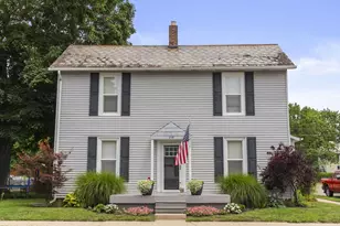 154 Powell St, Ashville, OH 43103 - Photo 1