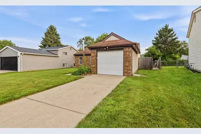 3482 Brinkton Drive, Columbus, OH 43231 - Photo 3
