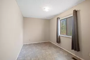 3482 Brinkton Dr, Columbus, OH 43231 - Photo 17