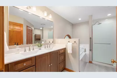 1224 Lundys Lane Road NW, Newark, OH 43055 - Photo 15