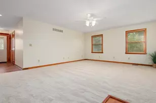 1224 Lundy's Lane Rd NW, Newark, OH 43055 - Photo 5