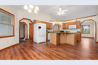 1224 Lundys Lane Road NW, Newark, OH 43055 - Photo 11
