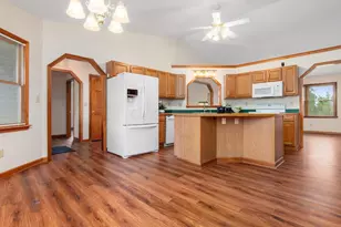 1224 Lundy's Lane Rd NW, Newark, OH 43055 - Photo 11