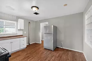 1251 Striebel Rd, Columbus, OH 43227 - Photo 13