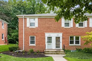 111 E Selby Blvd, Worthington, OH 43085 - Photo 1